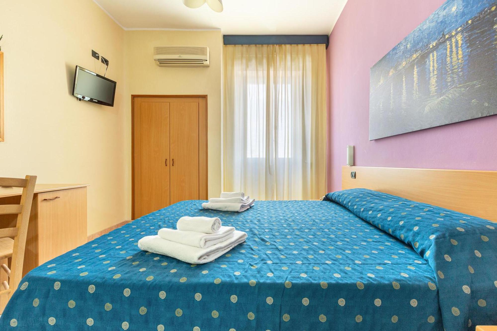 Hotel Il Riccio Порто-Чезарео Екстер'єр фото