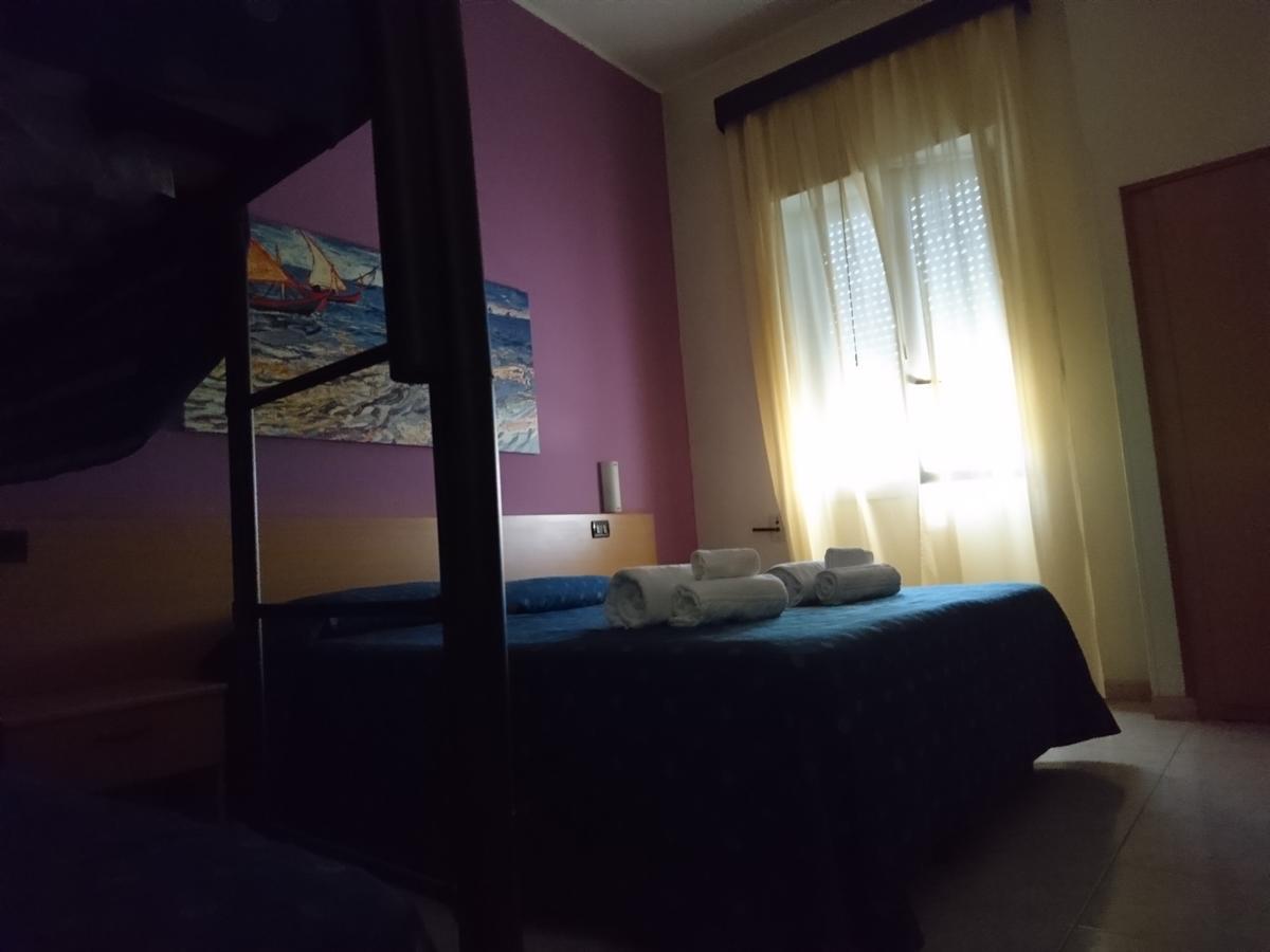 Hotel Il Riccio Порто-Чезарео Екстер'єр фото
